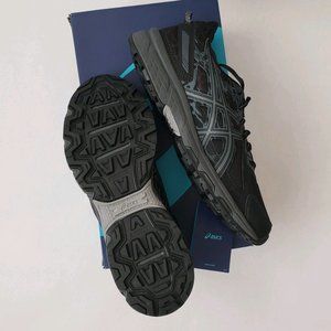 Men's NEW Asics Gel-Venture 6.  Perfect condition.